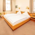 מלון Centgraf Buergstadt